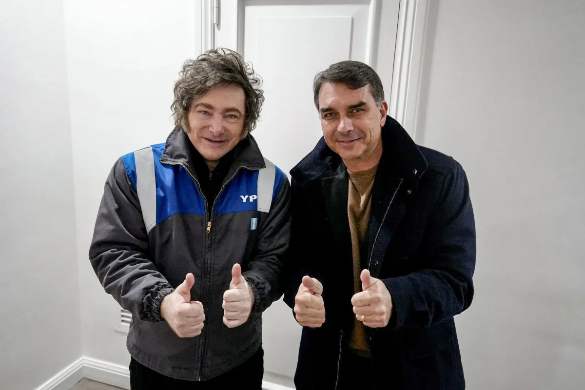 Milei se ausenta de cumbre del Mercosur tras reunirse con Bolsonaro