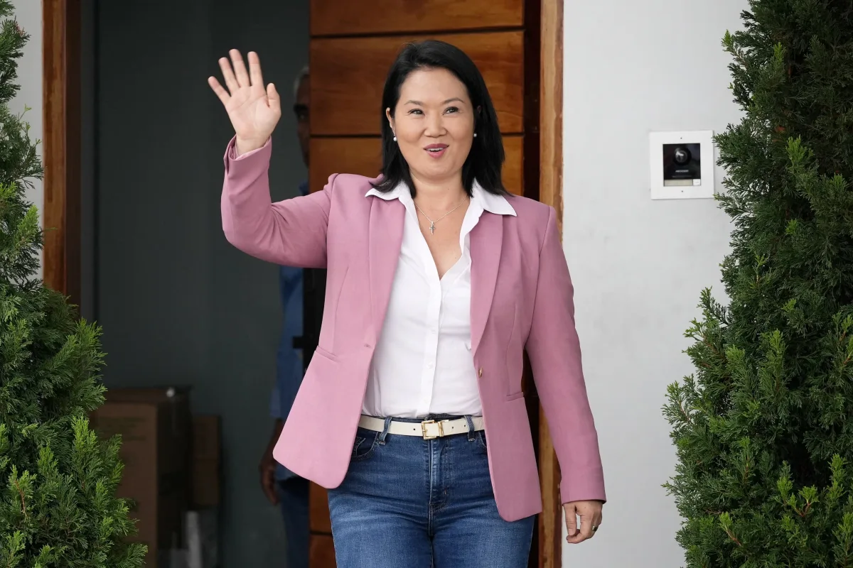 Keiko Fujimori gana la presidencia de Perú tras concluir el escrutinio