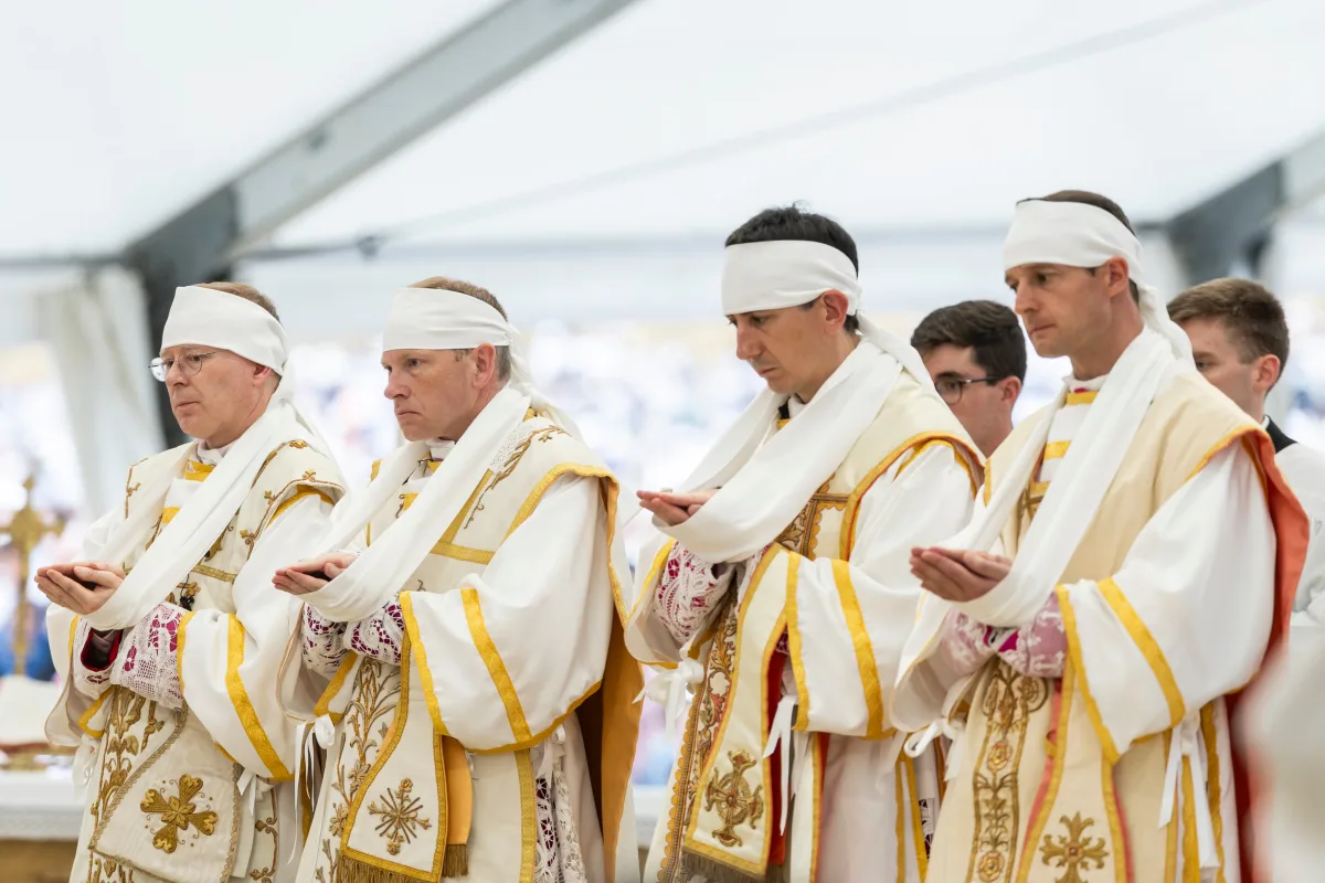 Fraternidad San Pío X incurre en excomunión tras ordenaciones episcopales ilícitas