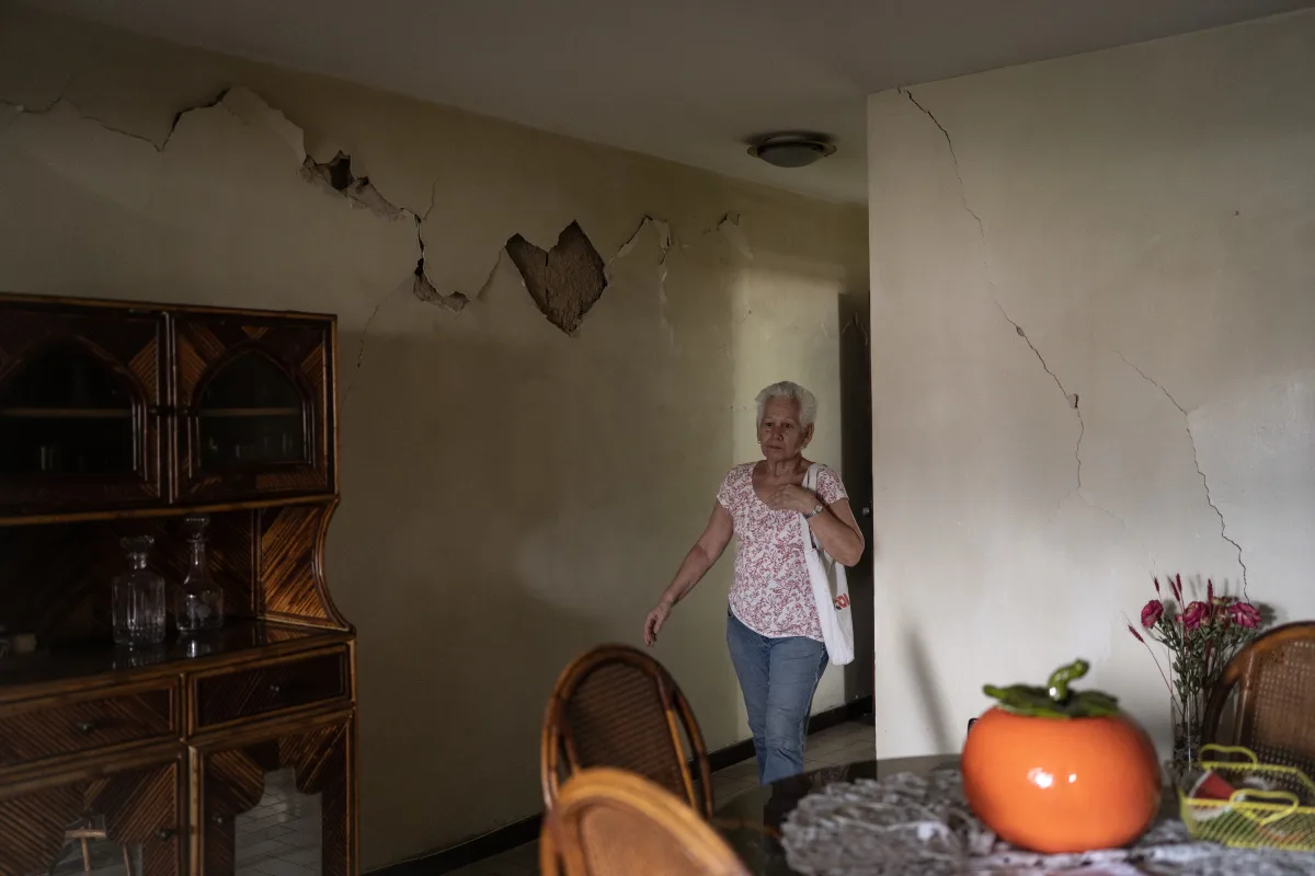 Miles de venezolanos permanecen sin hogar tras devastador terremoto
