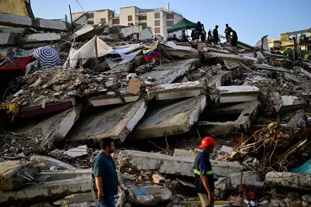 Gobierno venezolano rechaza críticas por gestión tras devastadores sismos