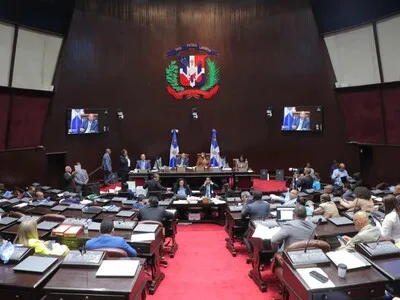 Reforma laboral sigue estancada en el Congreso Nacional tras vencer plazo