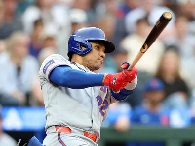 Juan Soto lidera victoria de los Mets ante Bravos en diez entradas