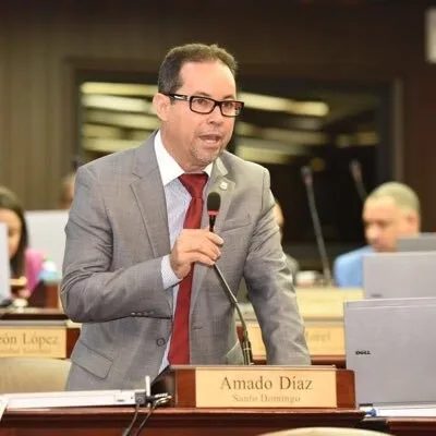 Diputados proponen cambios al Código Penal sobre difamación y privacidad