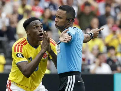 Iván Barton hará historia al arbitrar la semifinal Francia-España