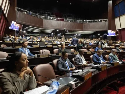 Cámara de Diputados fija plazo de una semana para reforma policial