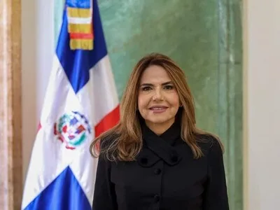 Magistrada del TSE cuestiona restricciones de la JCE sobre encuestas electorales