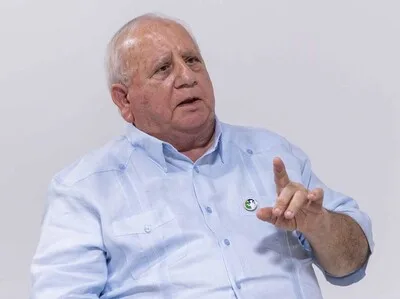 Salud Pública solicita validar credenciales académicas del doctor Ernesto Fadul