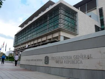 Autoridades intervienen propiedades de canadiense vinculado al narcotráfico en Samaná