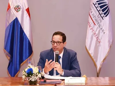 Ministerio de Administración Pública audita nóminas estatales para verificar cantidad real