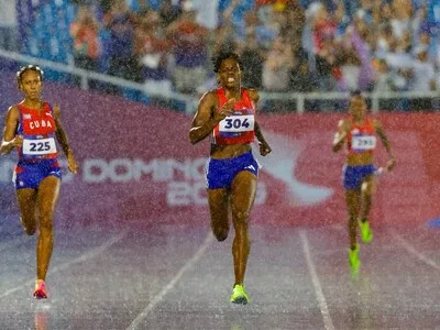 Marileidy Paulino conquista el oro y establece récord en 400 metros