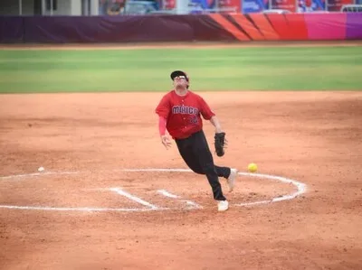 México mantiene vivas sus aspiraciones en el softbol de Santo Domingo
