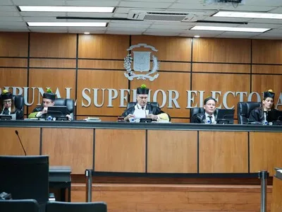TSE pospone audiencia sobre estatus legal de 33 partidos minoritarios