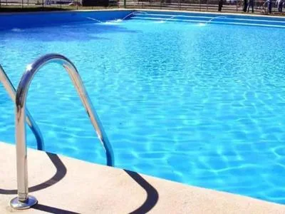 Falta de regulación en piscinas dominicanas preocupa tras recientes muertes