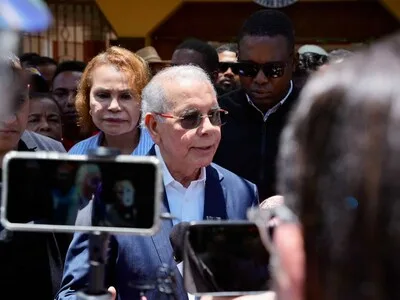 Danilo Medina señala fallas en protocolos médicos ante mortalidad neonatal