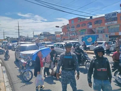 Incidente violento tras accidente de tránsito en la Autopista San Isidro