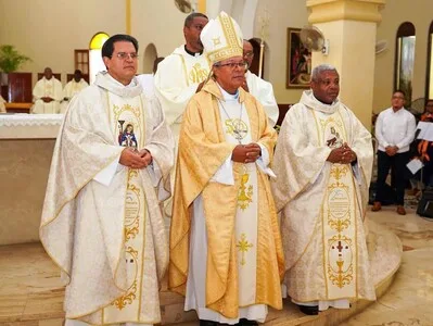 Diócesis de Barahona celebra bodas de plata sacerdotales