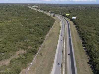 Gobierno proyecta ruta sin semáforos desde Punta Cana hasta Montecristi