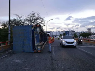 Patana se vuelca dos veces en menos de 24 horas en el Distrito Nacional