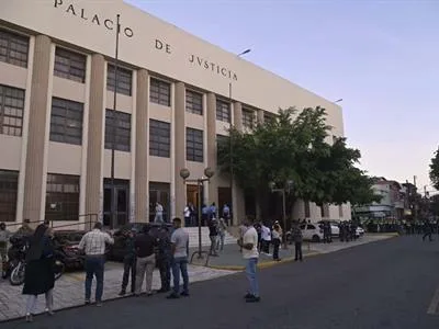 Desmantelan red que estafó al Senasa con servicios médicos inexistentes