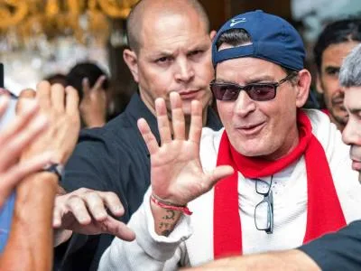 Charlie y Martin Sheen protagonizarán la nueva comedia Happy Jack