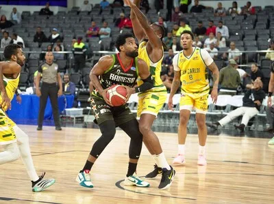 Bameso asciende al segundo puesto tras vencer a San Carlos