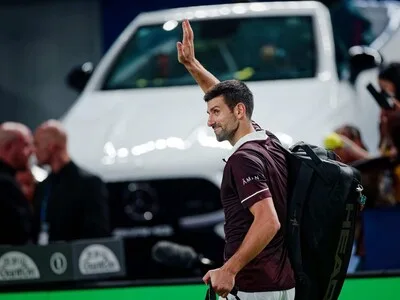 Novak Djokovic cae en su estreno en el Masters de Shanghái