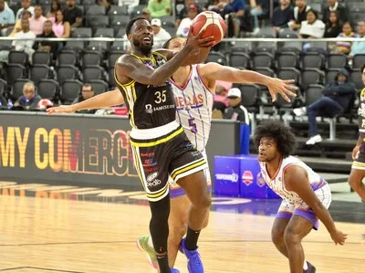 TBS Distrito: El Barias alcanza su sexta victoria al vencer a Huellas