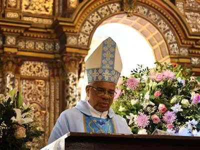 Papa León XIV acepta renuncia de monseñor Francisco Ozoria