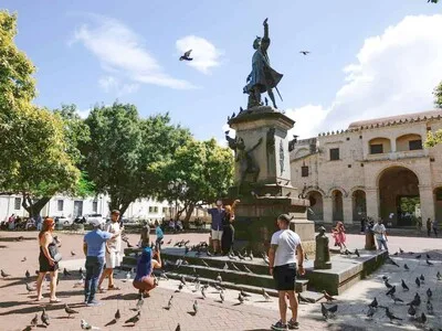Conmemoración de los 534 años de la llegada de Colón a América