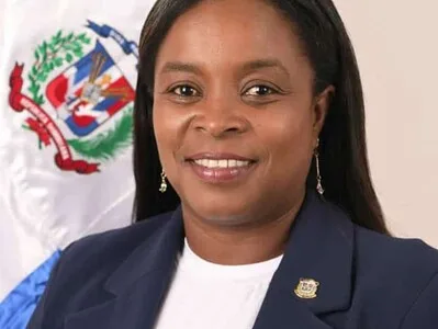 Legisladores exigen investigación independiente tras detención de diputada en Elías Piña