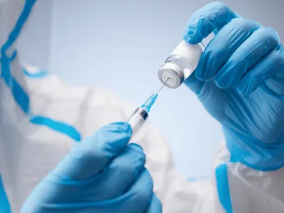 OMS propone vacunar niñas desde los cuatro años contra el VPH