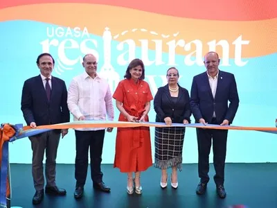Inauguran cuarta edición del Ugasa Restaurant Show en Santiago