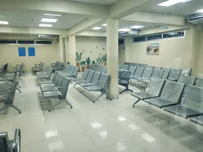 Paro nacional de médicos suspende consultas y cirugías en hospitales públicos