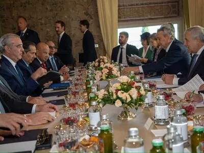 Abinader busca atraer capital italiano hacia turismo y zonas francas