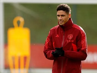 Varane crea una plataforma para asesorar futbolistas