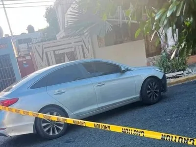 Policía busca a cuatro sospechosos por asesinato de taxista en SDE