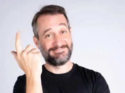 Humor de Carlos Sánchez recaudará fondos para la Asociación Dominicana de Rehabilitación
