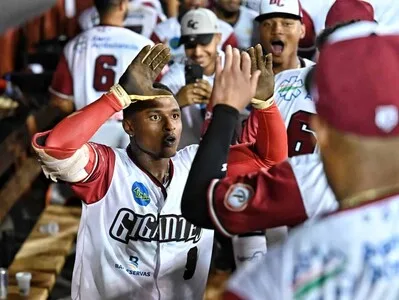 Gigantes del Cibao vencen a las Águilas en apertura de Lidom