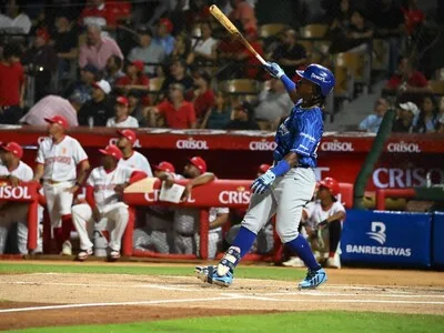 Jesús Madé brilla en paliza de los Tigres sobre los Leones