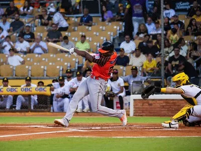 Toros del Este logran su primer triunfo ante las Águilas Cibaeñas