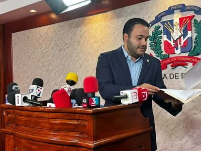 Proyecto legislativo busca elevar pensiones al 70% del salario