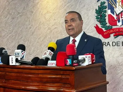 Proyecto de ley busca reducir intereses de tarjetas de crédito