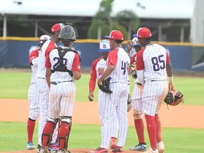 República Dominicana inicia con triunfo ante Curazao en Premundial U-18