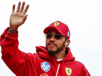 Lewis Hamilton lidera los últimos ensayos en el Gran Premio de Austin