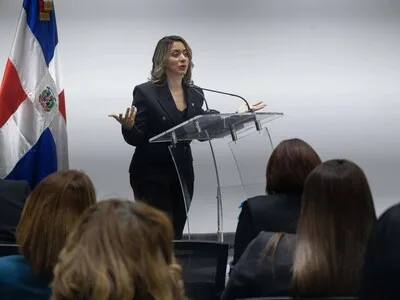 Proyecto de Ley Mirabal propone penas severas por violencia patrimonial y económica