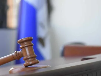 Condenan a mujer implicada en venta de municiones de la Policía