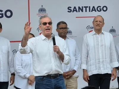 Abinader encabeza jornada de inclusión social en Santiago para miles de personas