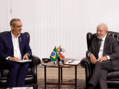 Abinader felicita a Lula da Silva tras su victoria electoral en Brasil