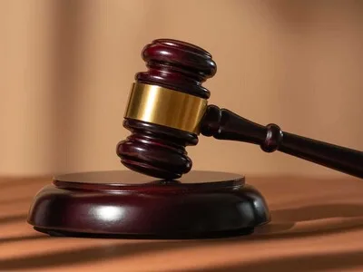Dictan medidas de coerción contra tres mujeres por tráfico de menores